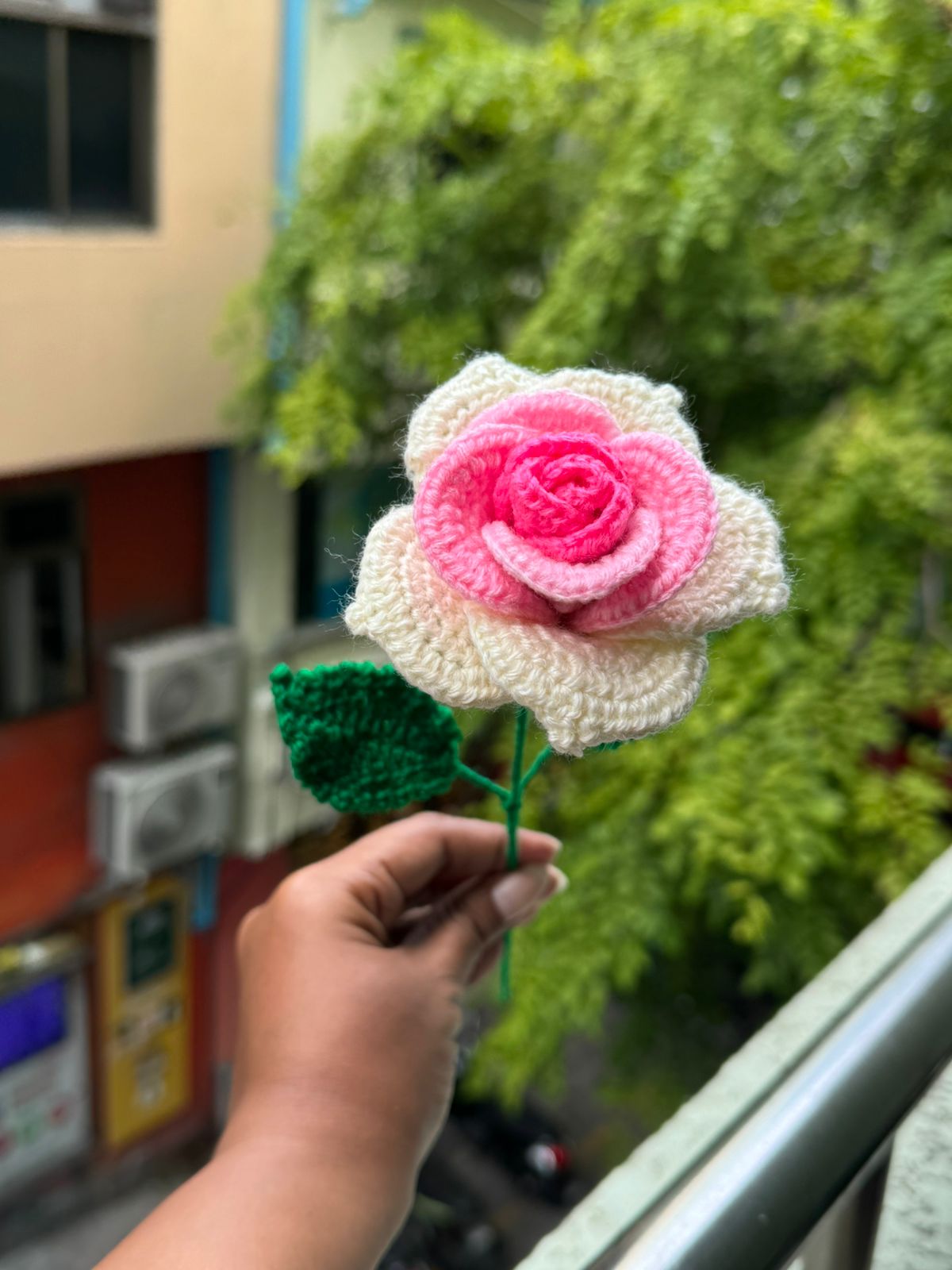 Choose 3 flowers for your MVR 500 gift Bouquet