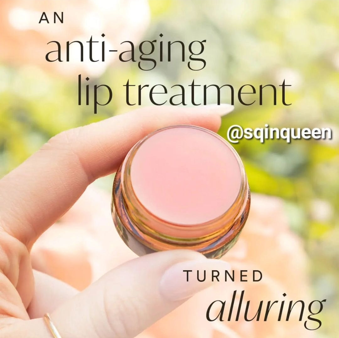 TRUE BOTANICALS MOISTURE LOCK GLOSSY BALM 4g